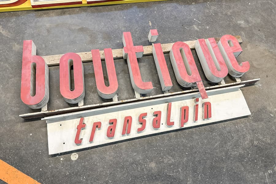Werbereklame \boutique transalpin\, 2-teilig